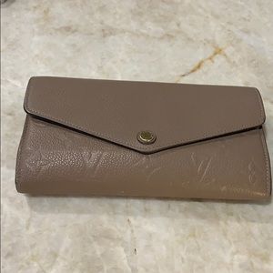 Louis Vuitton matching wallet